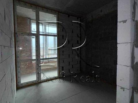 квартира за адресою Причальна вул., 8