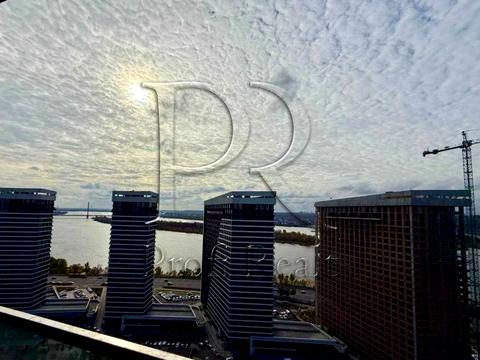 квартира за адресою Причальна вул., 8