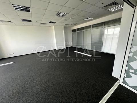 комерційна за адресою Столичне шосе, 103