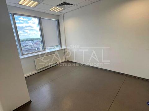 комерційна за адресою Столичне шосе, 103