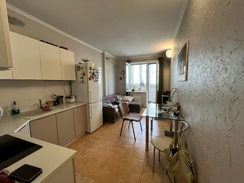 квартира за адресою Райдужний масив вул., 1