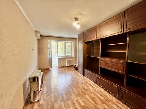 квартира за адресою Олексія Вадатурського вул. (Маршала Малиновського), 69