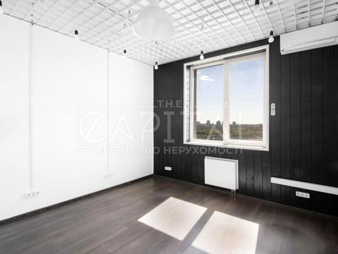 комерційна за адресою вул. Кирило-Мефодіївська, 2а 