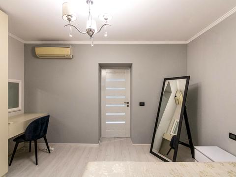 квартира по адресу Андрея Мельника ул., 10