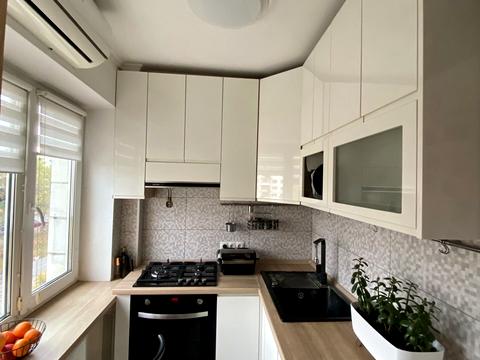 квартира по адресу Голосеевский просп. (40-летия Октября), 114