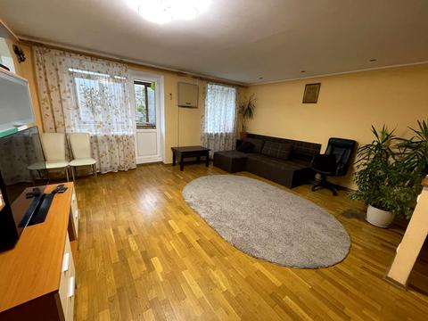 квартира за адресою Максима Берлинського вул., 23/8а