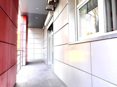 комерційна за адресою Сулеймана Стальського вул., 32