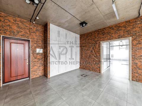 комерційна за адресою Жилянська вул., 68