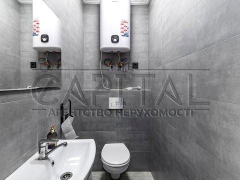 комерційна за адресою Жилянська вул., 68