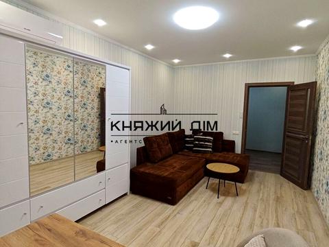 квартира по адресу Драгоманова ул., 4-А