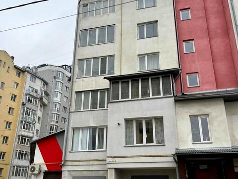 квартира за адресою Ігоря Білозіра вул., 8
