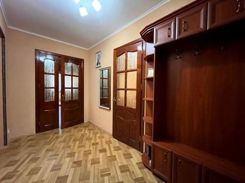 квартира за адресою Ігоря Білозіра вул., 8