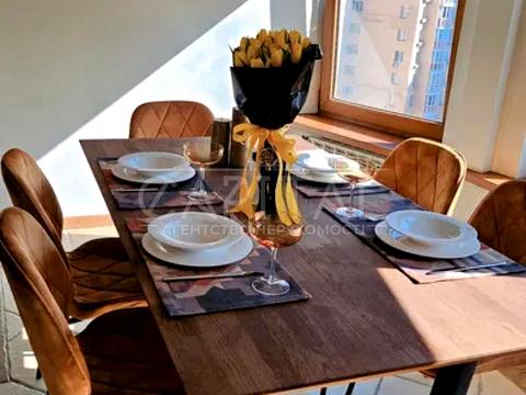 квартира по адресу Владимира Ивасюка просп. (Героїв Сталінграду), 10-А