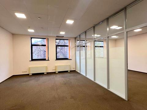 комерційна за адресою Ярославів Вал вул., 23