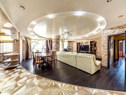 квартира по адресу Александра Мишуги ул., 2