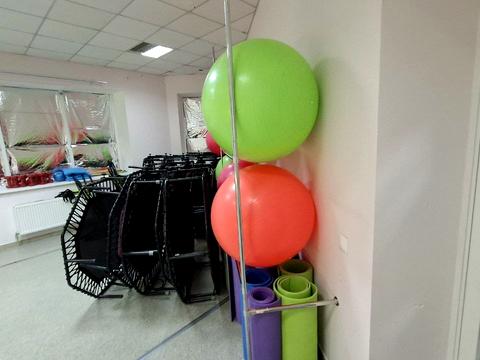 комерційна за адресою Майдан Озерний вул. (Боброва), 3