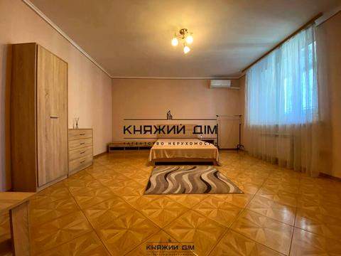 квартира за адресою Бориса Гмирі вул., 4