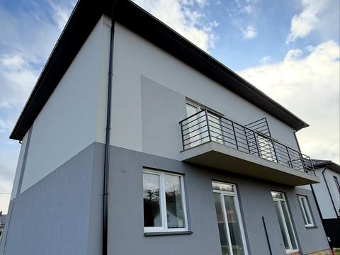 будинок за адресою Озерна