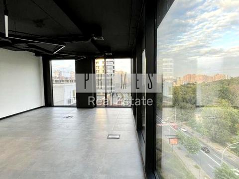 комерційна за адресою Красилівська вул., 9