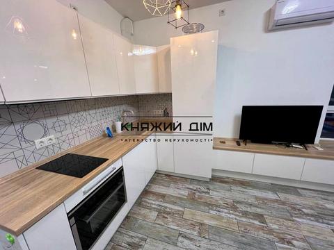 квартира за адресою Зарічна вул., 3-А