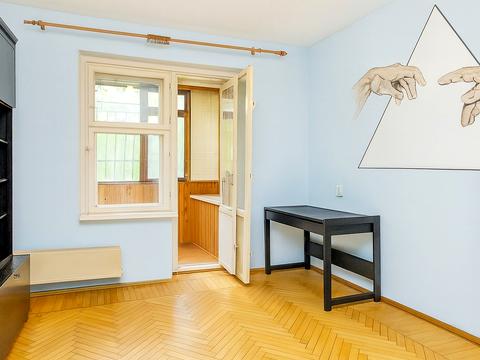 квартира за адресою Анни Ахматової вул., 39-А