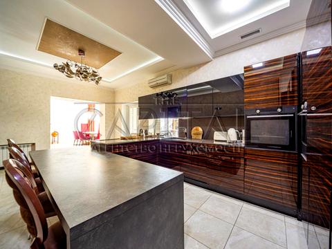 будинок за адресою Прорізна