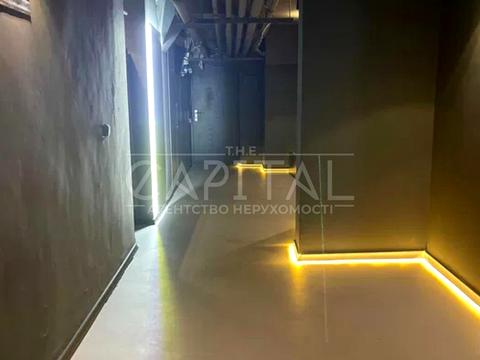 комерційна за адресою Лєскова вул., 9