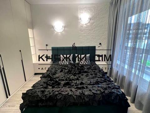 квартира за адресою Голосіївський просп. (40-річчя Жовтня), 76