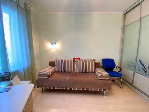 кімната за адресою Драгоманова вул., 1-Б