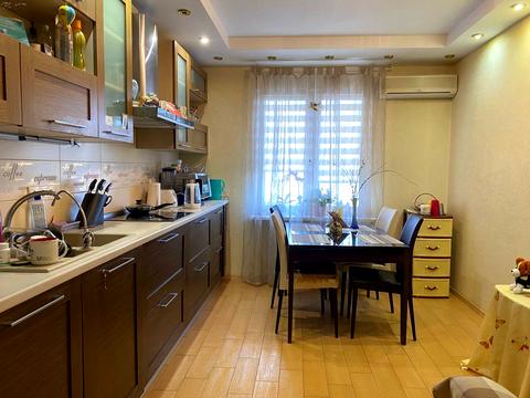 кімната за адресою Драгоманова вул., 1-Б