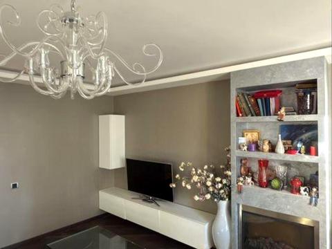 квартира за адресою Київ, Дарницький бульв., 8