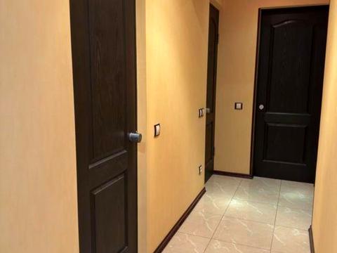 квартира за адресою Київ, Дарницький бульв., 8