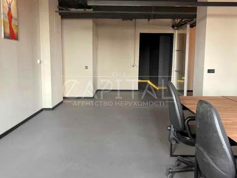 комерційна за адресою Ділова вул. (Димитрова), 2-Б