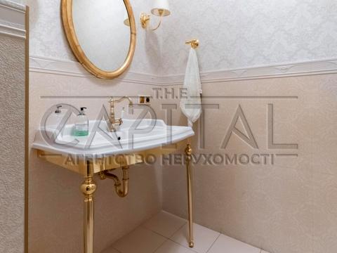 комерційна за адресою Костельна вул., 6