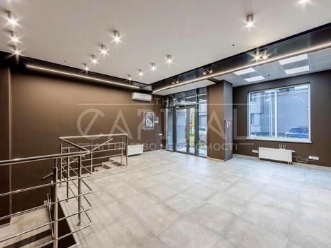 комерційна за адресою Євгена Сверстюка вул. (Марини Раскової), 6-А