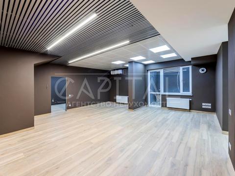 комерційна за адресою Євгена Сверстюка вул. (Марини Раскової), 6-А