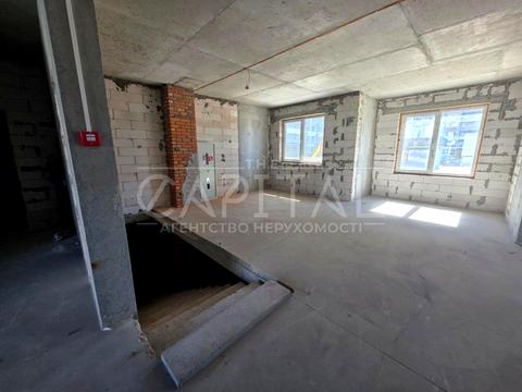 коммерческая по адресу Ревуцкого ул., 40-В