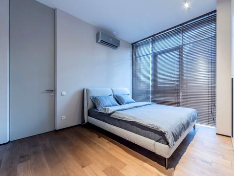 квартира за адресою Андрія Верхогляда вул. (Михайла Драгомирова), 17-В