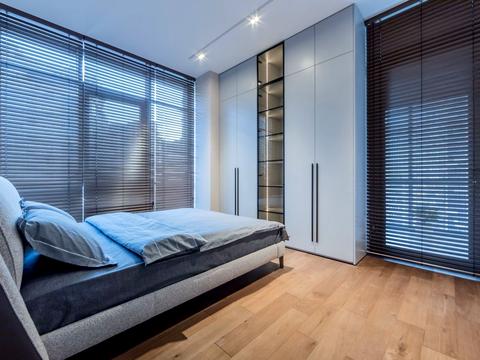 квартира за адресою Андрія Верхогляда вул. (Михайла Драгомирова), 17-В