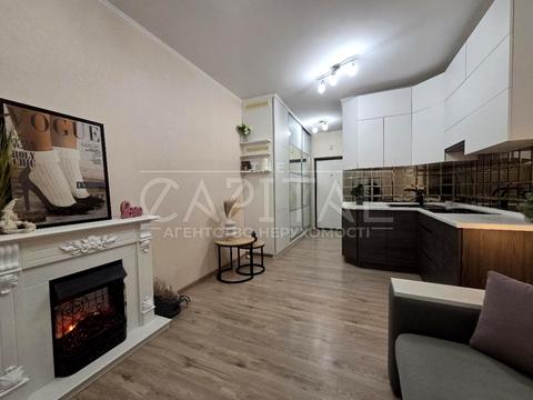 квартира за адресою Соборності просп. (Возз'єднання), 17 к2