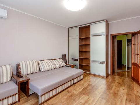 квартира за адресою Воскресенська вул., 14-Д