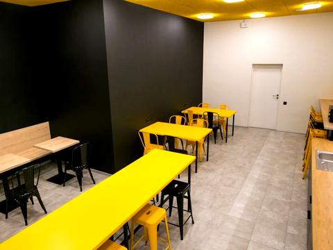 комерційна за адресою Борщагівська вул., 154