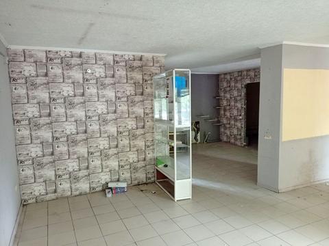 комерційна за адресою Робоча вул., 75