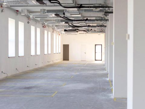 комерційна за адресою Академіка Книшова вул. (Амурська), 6