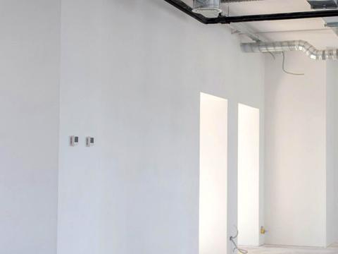 комерційна за адресою Академіка Книшова вул. (Амурська), 6