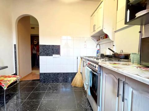 квартира за адресою Крушельницької вул., 1