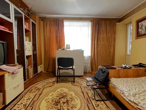 квартира за адресою Крушельницької вул., 1