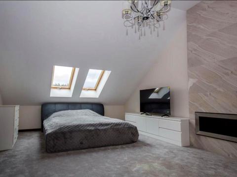 будинок за адресою Центральна