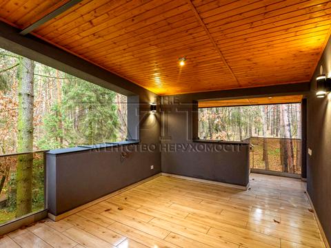 будинок за адресою набережна, 12