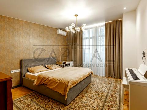 будинок за адресою набережна, 12